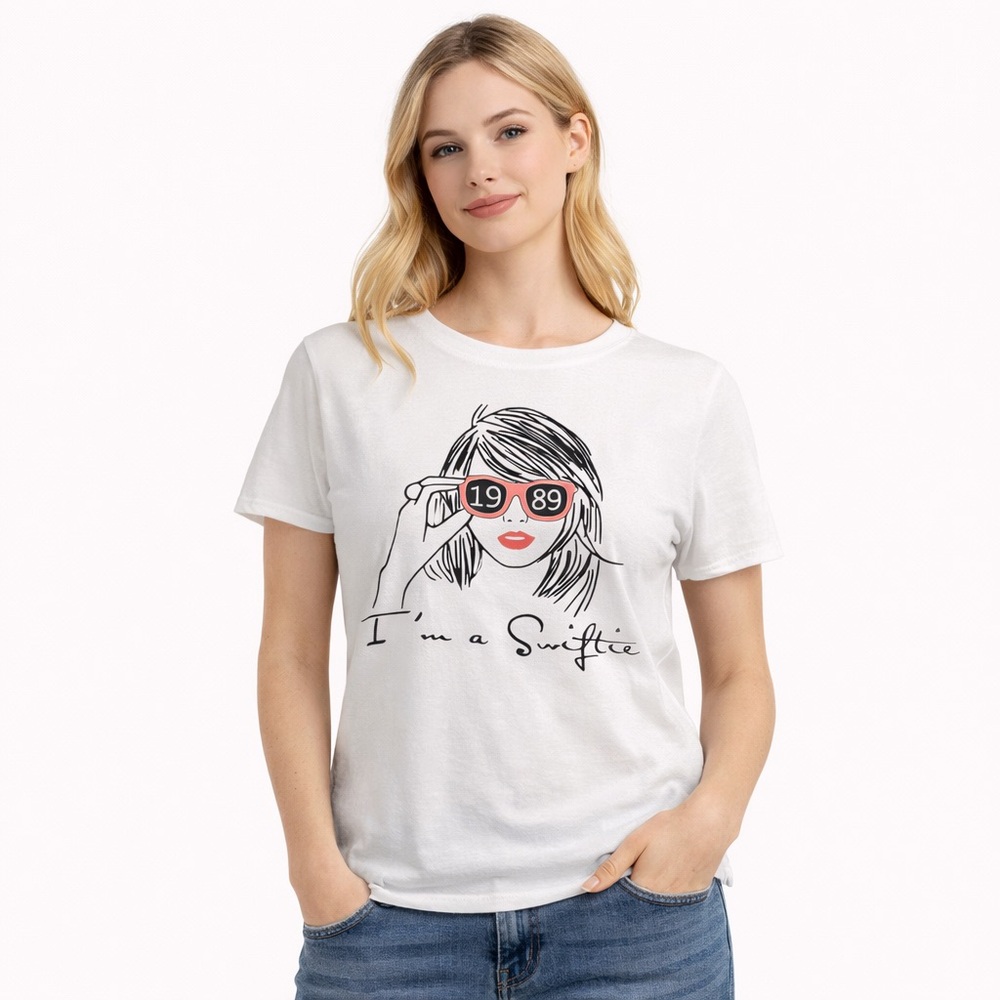 Swiftie 1989 Graphic Tee White Taylor Inspired Casual Pop Culture T Shirt Small